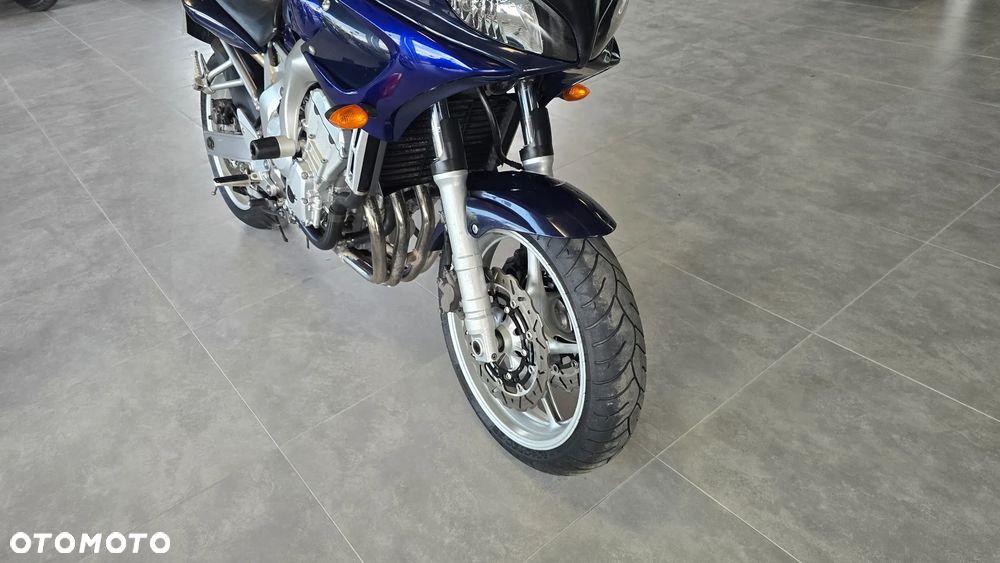 Yamaha FZ6 - 28