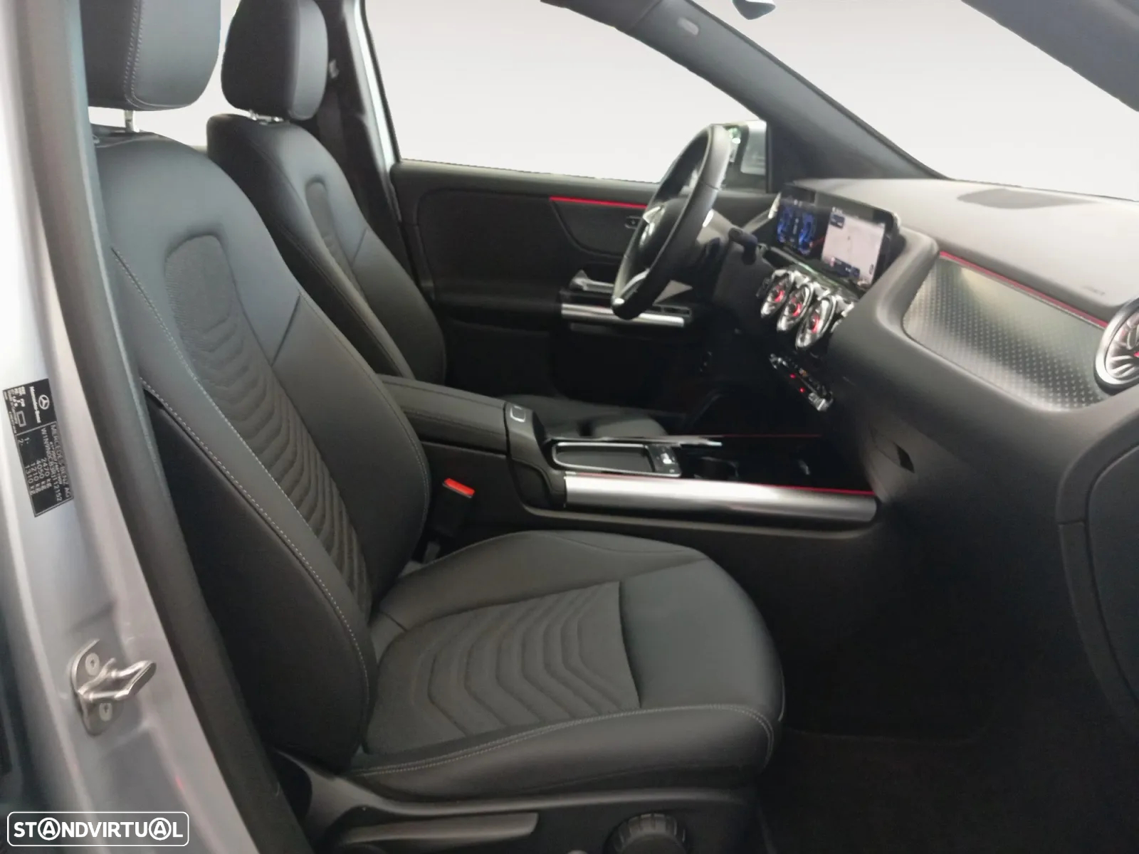 Mercedes-Benz EQA 250+ Edition - 14