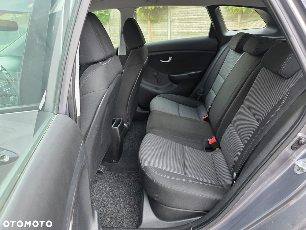 Hyundai i30 1.4 Trend - 7