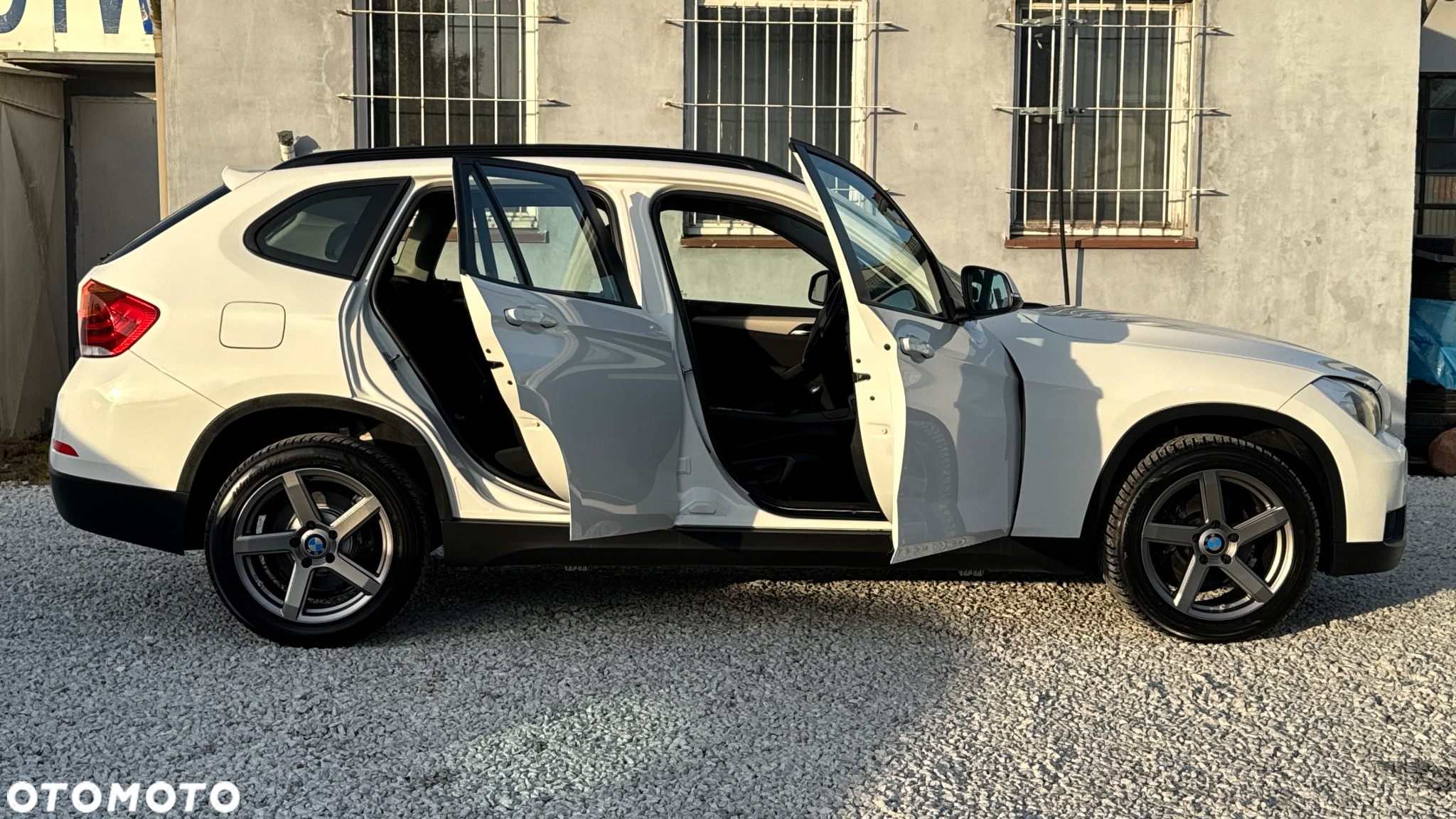 BMW X1 xDrive18d - 10