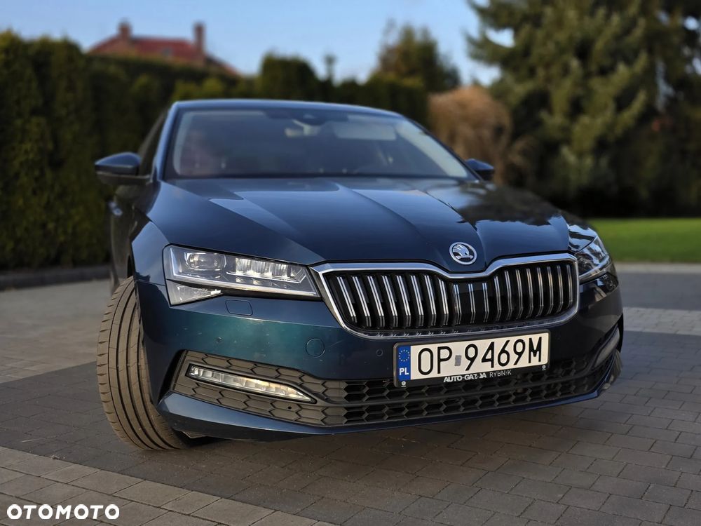Skoda Superb 2.0 TSI Ambition DSG - 1