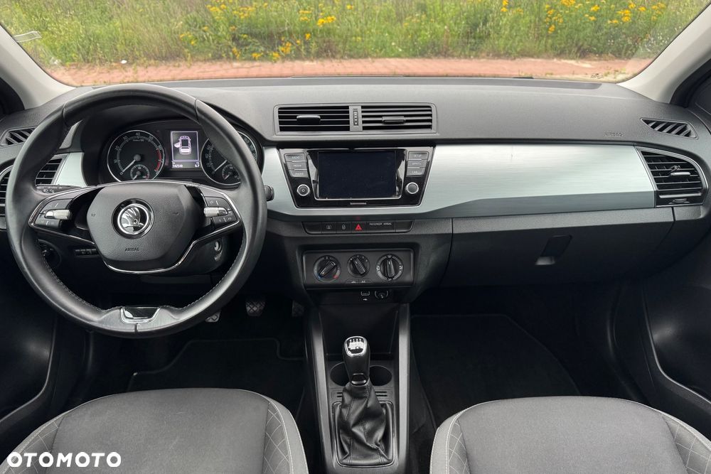 Skoda Fabia 1.0 TSI Ambition - 32