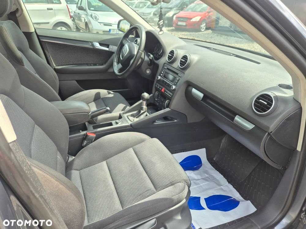 Audi A3 Sportback 2.0 TDI DPF S line Sportpaket (plus) - 16
