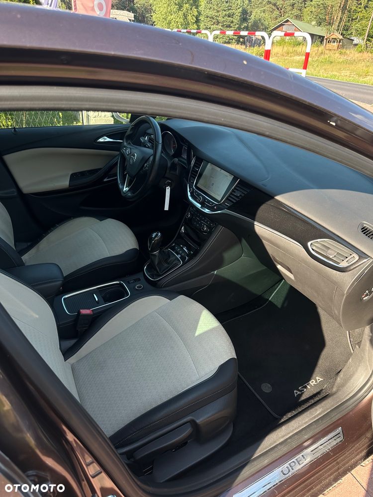 Opel Astra 1.4 Turbo Innovation - 10