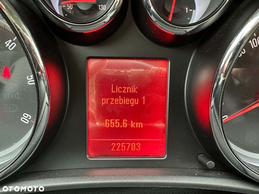 Opel Astra 1.7 CDTI Cosmo - 10