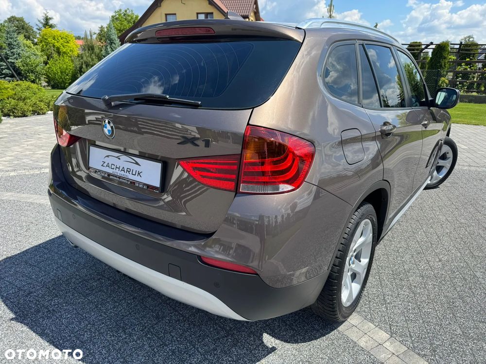 BMW X1 sDrive18i - 24