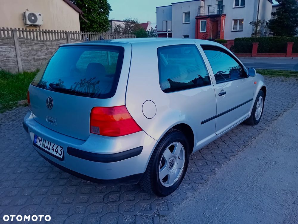 Volkswagen Golf 1.4 Trendline - 6