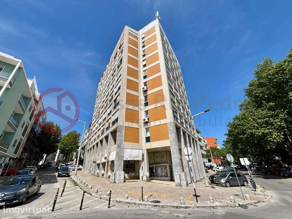 Apartamento T4, Centro de Almada - Grande imagem: 3/38