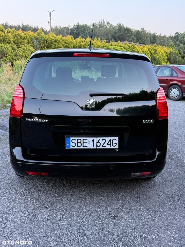 Peugeot 5008 155 THP Premium - 9