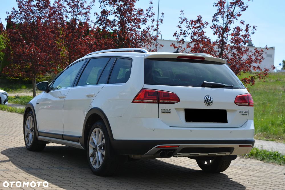 Volkswagen Golf Alltrack 2.0 TDI 4Motion BlueMotion Technol - 25
