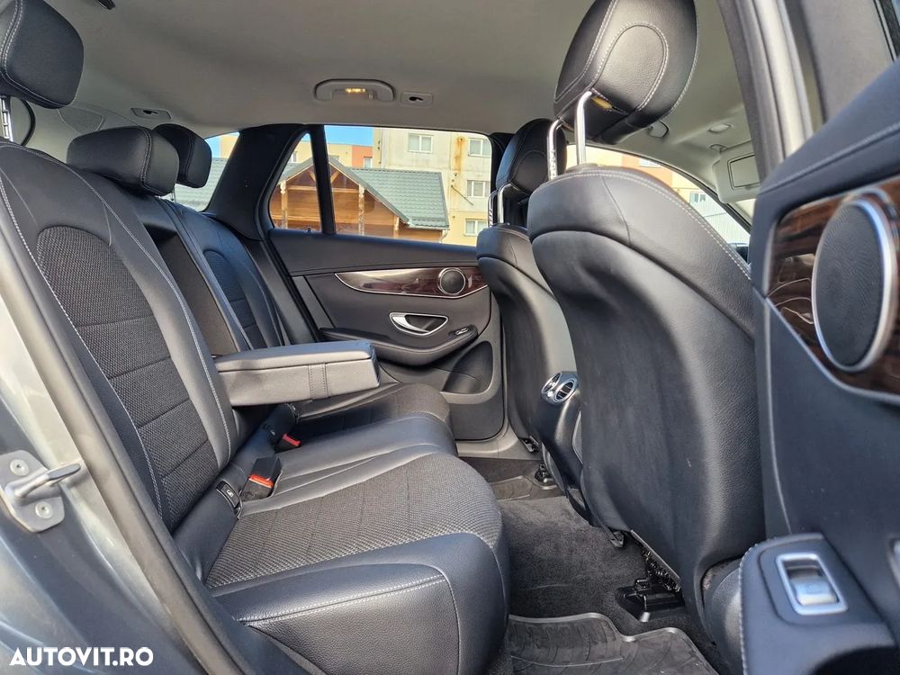 Mercedes-Benz GLC 250 d 4Matic 9G-TRONIC AMG Line - 11
