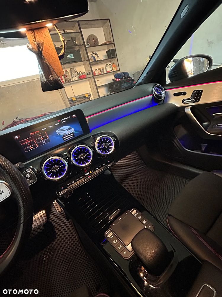 Mercedes-Benz CLA 200 d AMG Line 8G-DCT - 8
