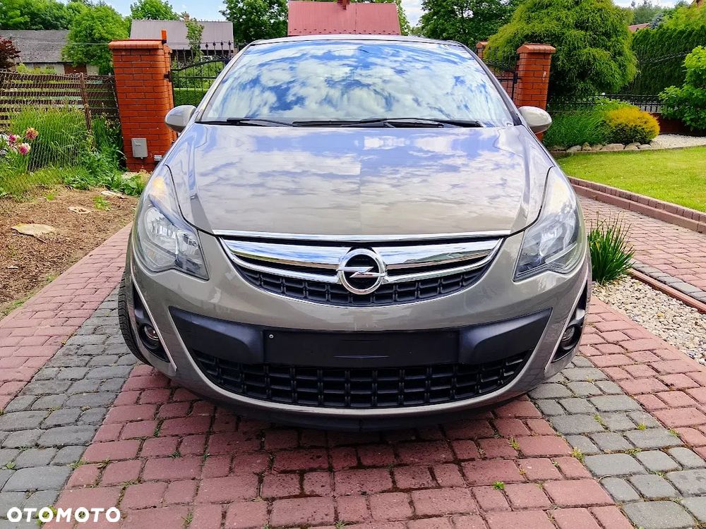 Opel Corsa 1.2 16V Cosmo - 5