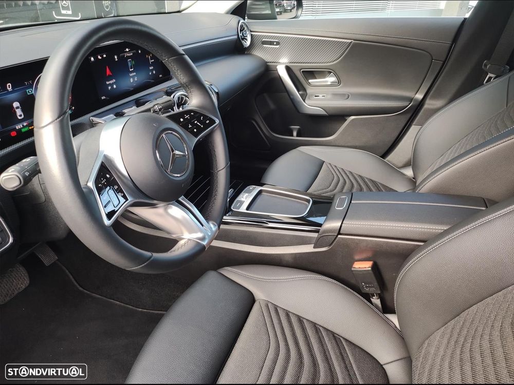 Mercedes-Benz CLA 250 e Style Plus - 8