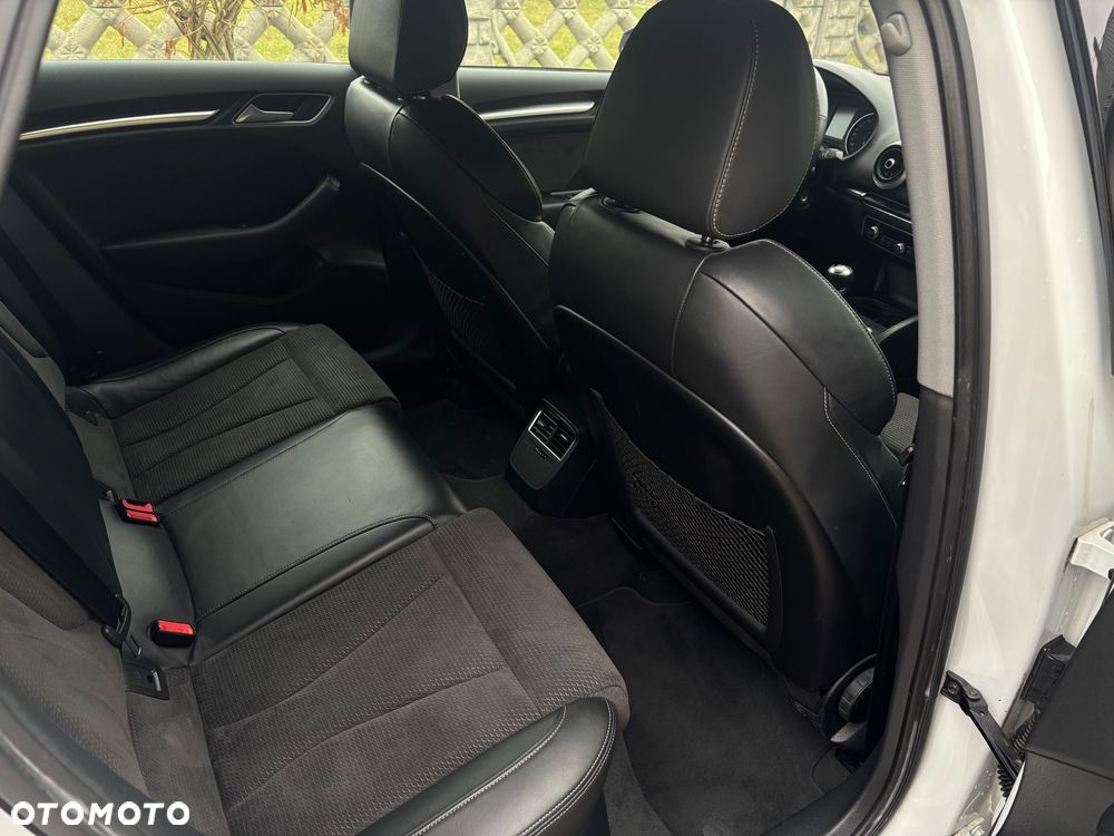 Audi A3 Sportback 1.5 TFSI - 12