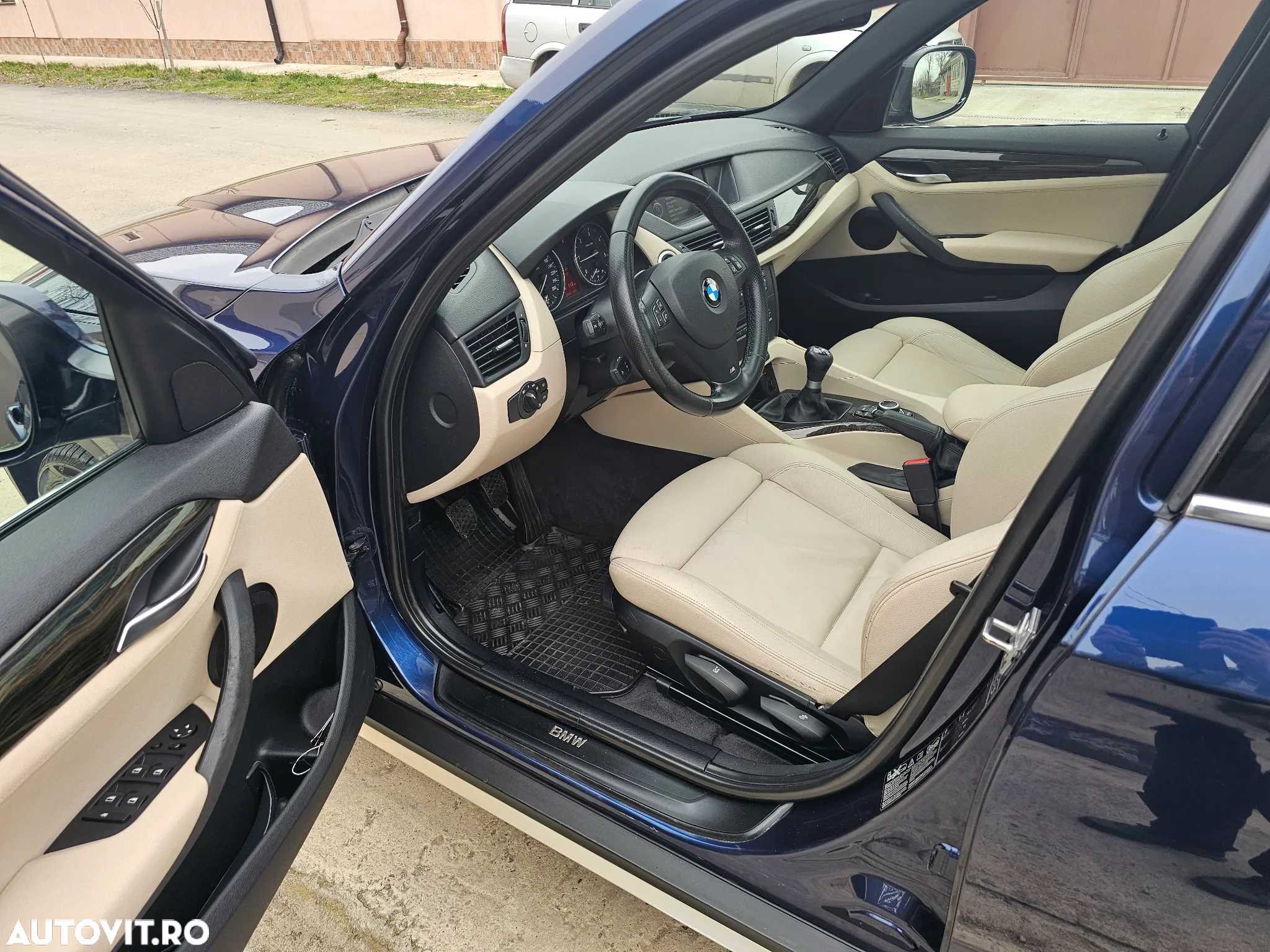 BMW X1 xDrive18d Sport Line - 17