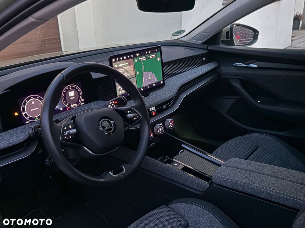 Skoda Superb 1.5 TSI mHEV DSG Selection - 23