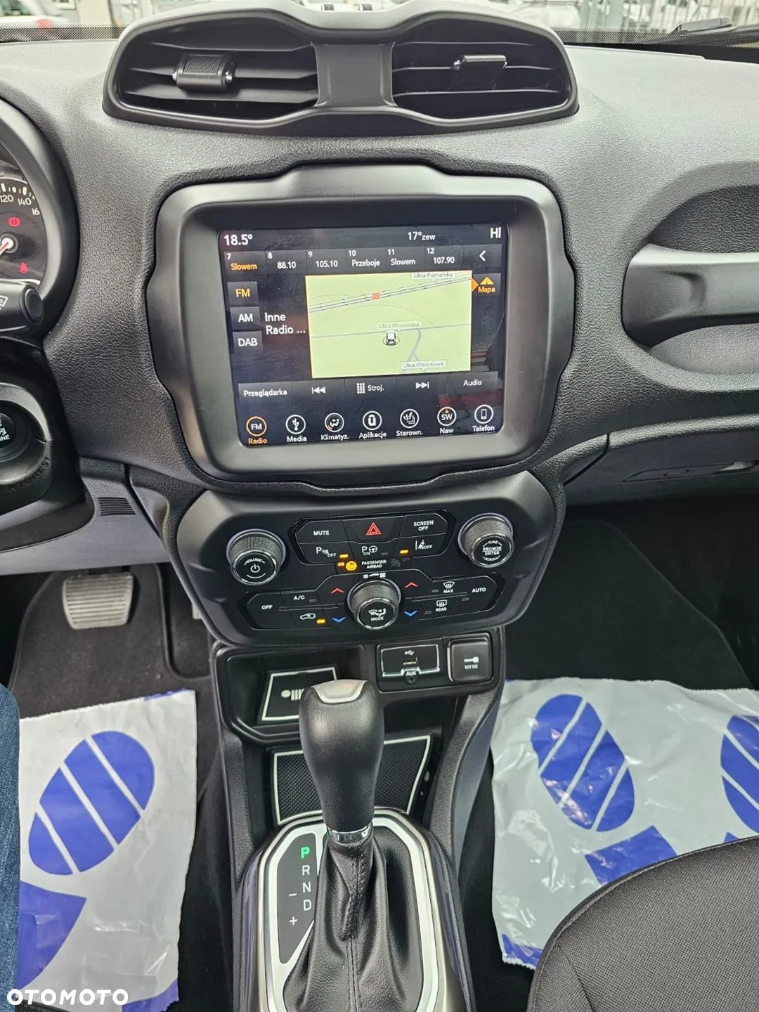 Jeep Renegade 1.4 MultiAir DSG Limited - 21