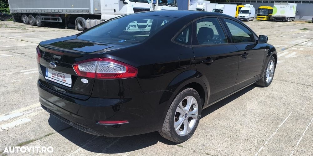 Ford Mondeo 2.0 Duratorq TDCi Powershift Titanium - 6
