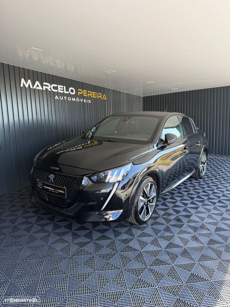 Peugeot e-208 50 kWh GT Pack - 1