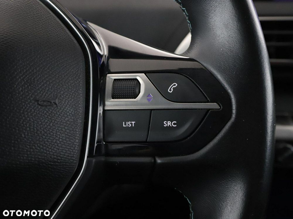 Peugeot 3008 1.2 PureTech GPF Crossway S&S - 32
