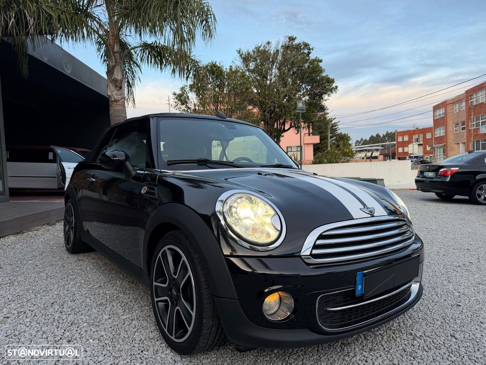 MINI Cabrio Cooper D - 12