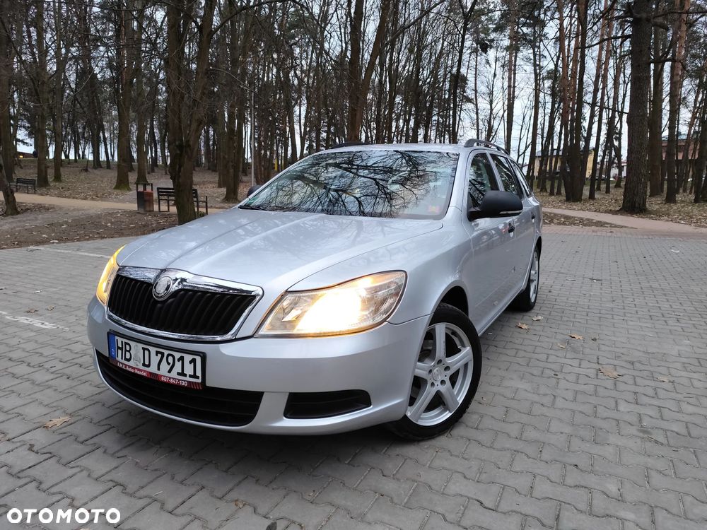Skoda Octavia 1.6 Team Edition - 1