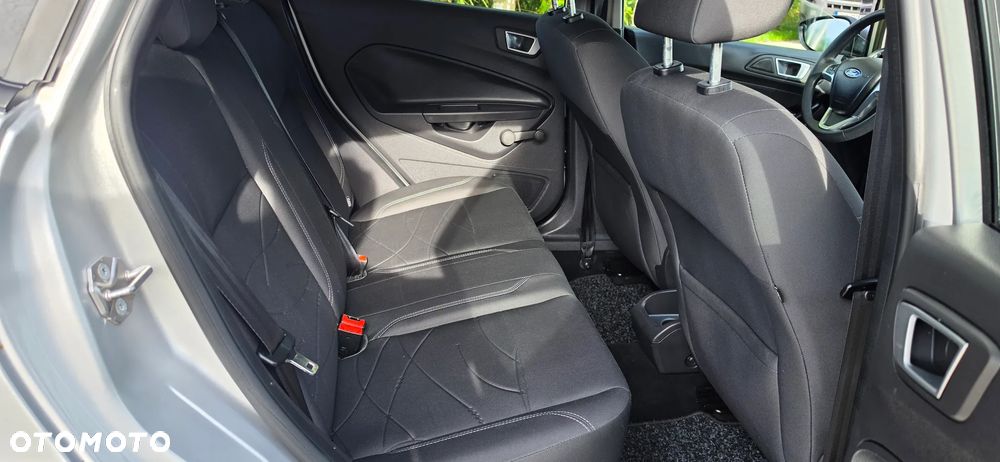 Ford Fiesta 1.0 EcoBoost Titanium - 22