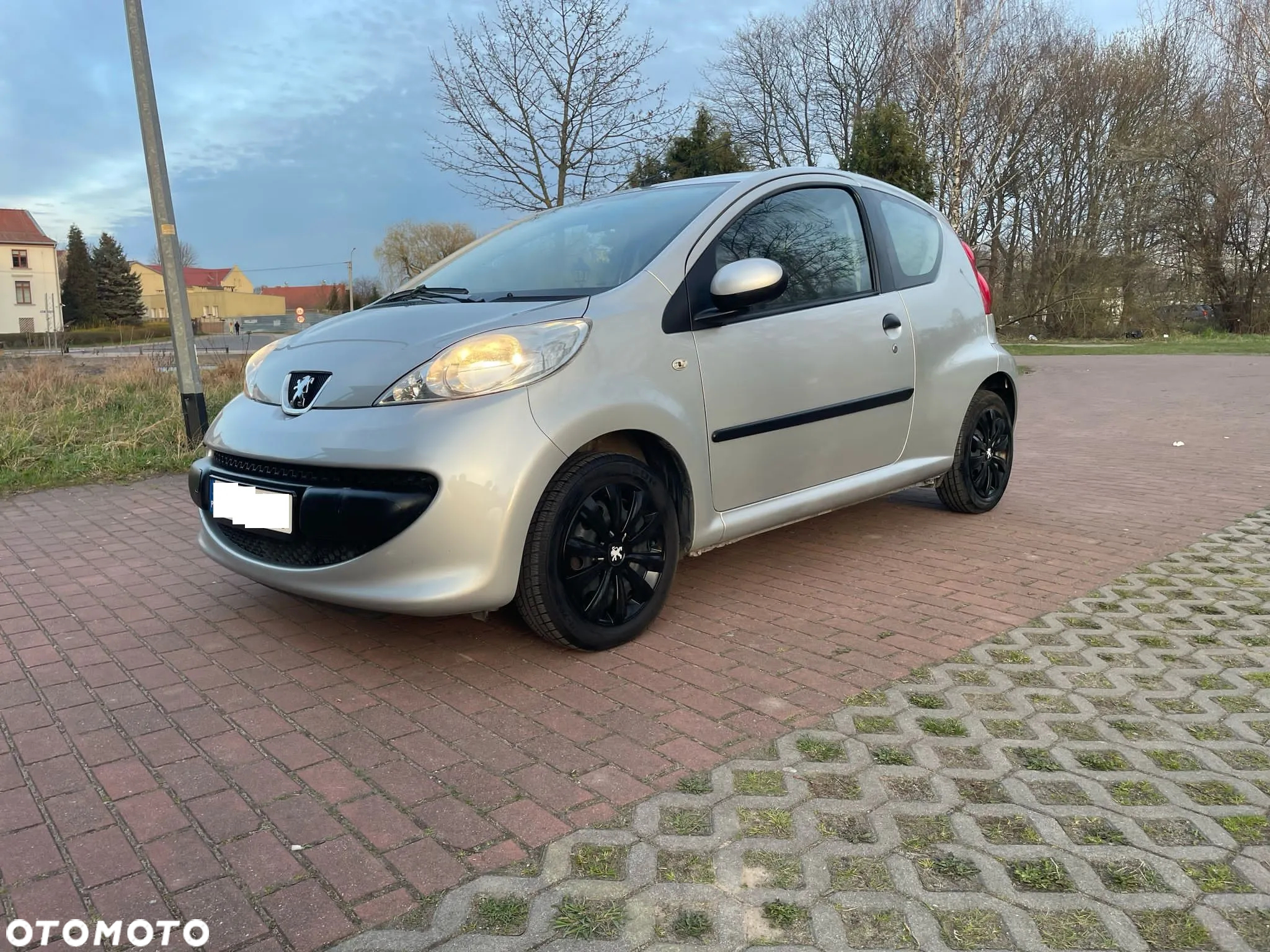 Peugeot 107 1.0 Trendy - 14