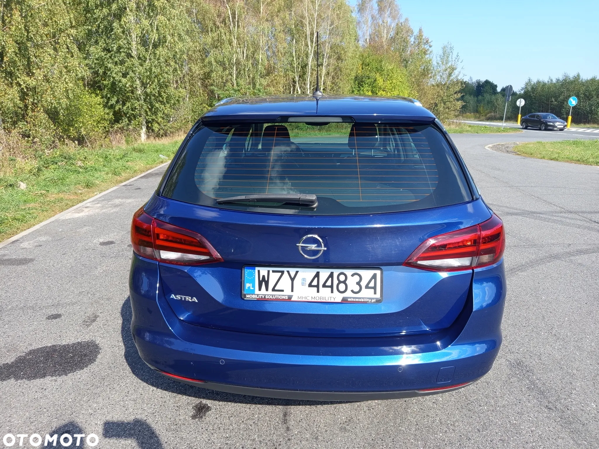 Opel Astra V 1.2 T Elegance S&S - 8