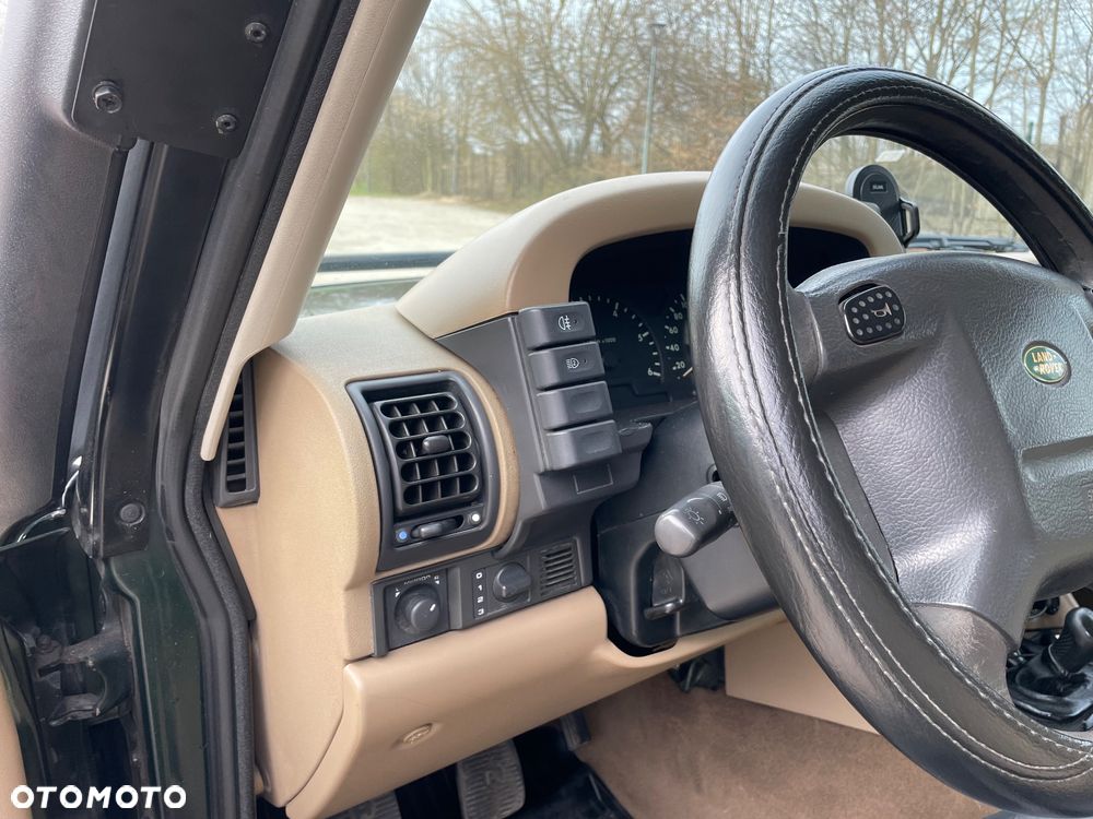 Land Rover Discovery - 12