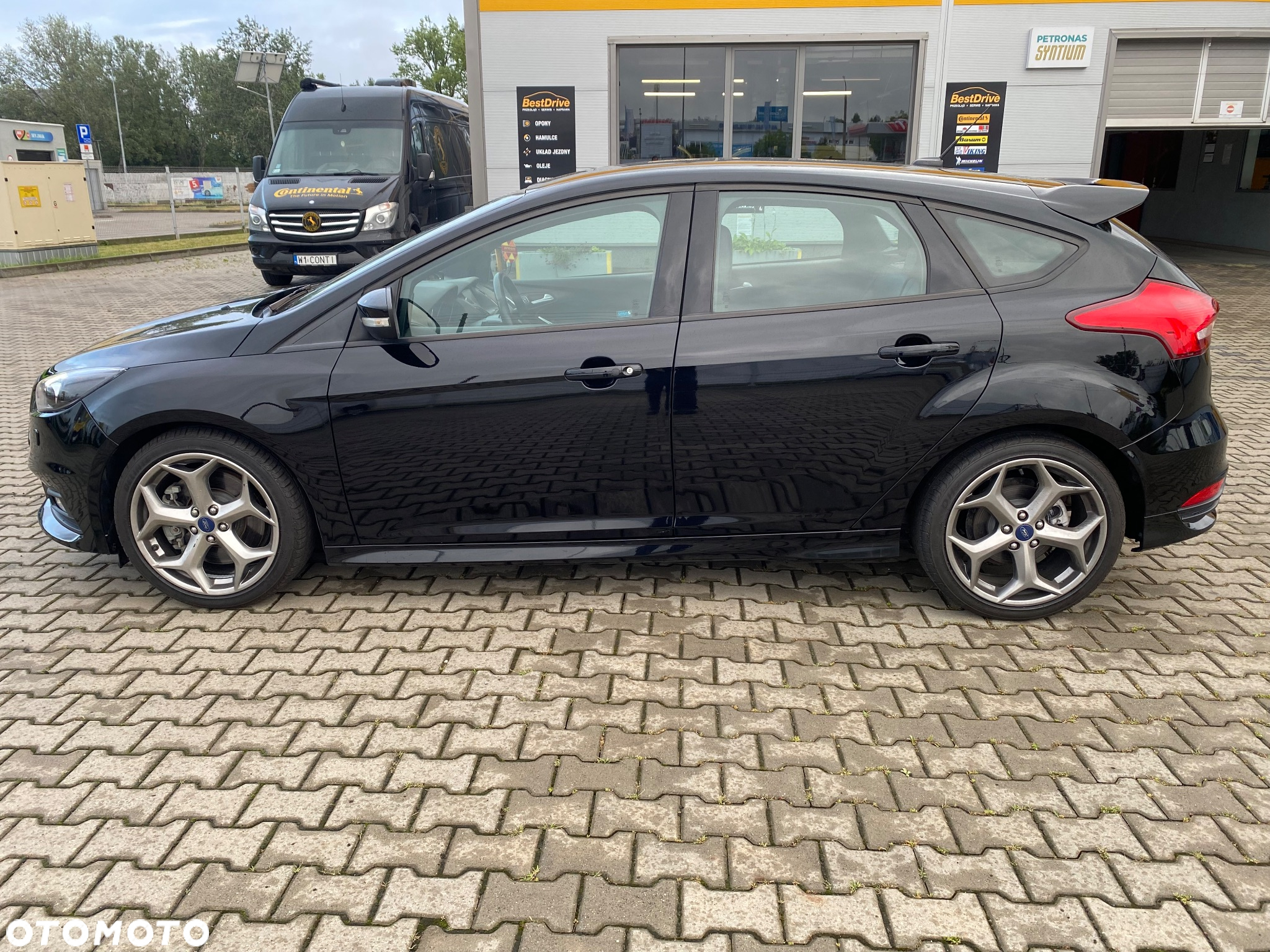 Ford Focus 2.0 EcoBoost ST - 8