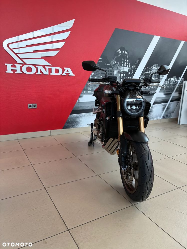Honda CB - 4