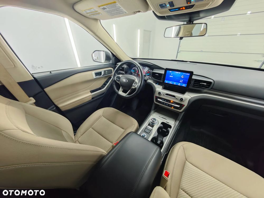 Ford Explorer EcoBoost Plug-in Hybrid PLATINUM - 29