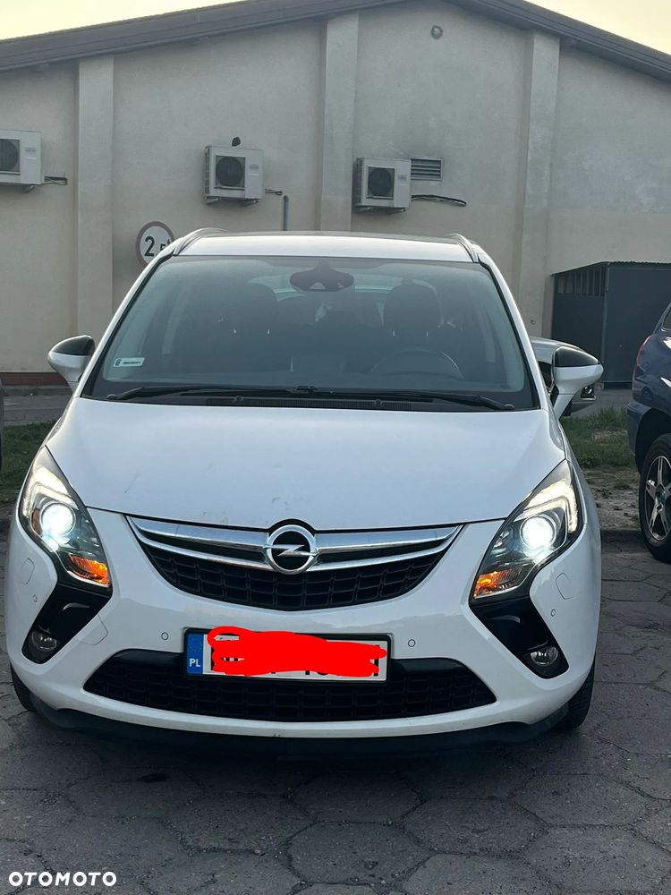 Opel Zafira - 1