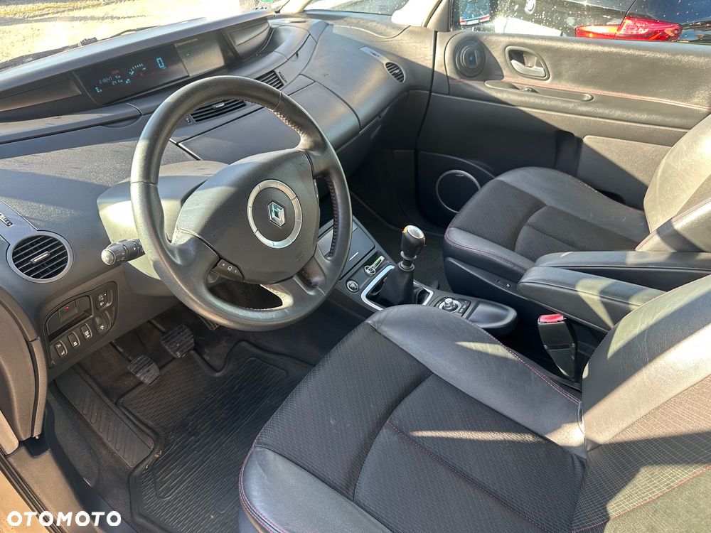 Renault Espace 2.0 dCi Dynamique - 16