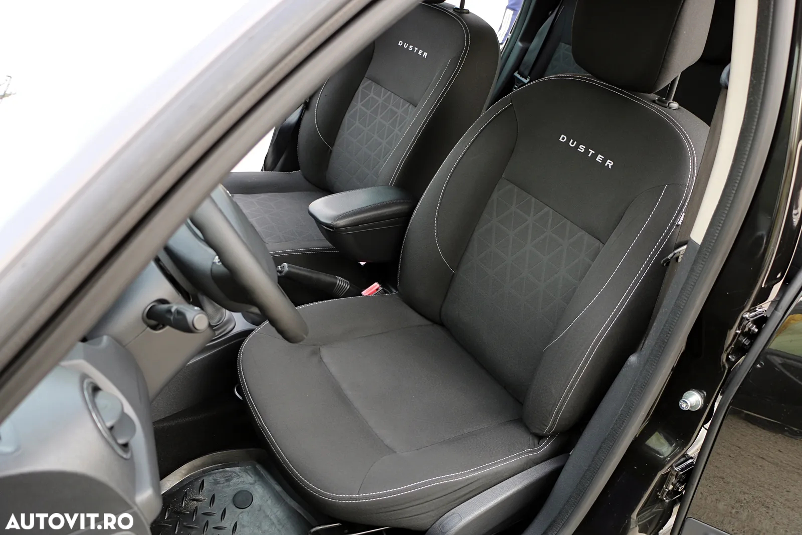 Dacia Duster 1.5 dCi 4x2 Laureate - 19