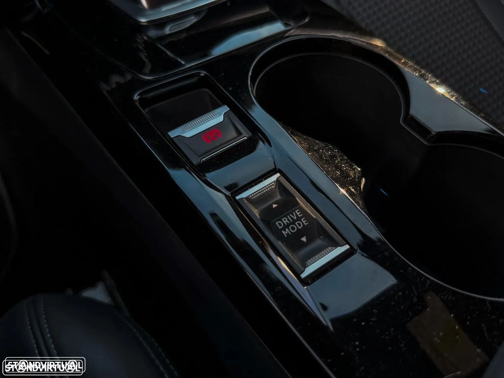 Peugeot 2008 1.5 BlueHDi GT Line EAT8 - 30