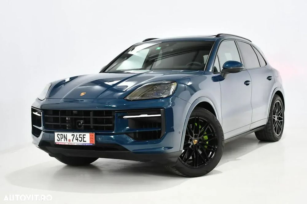 Porsche Cayenne - 4