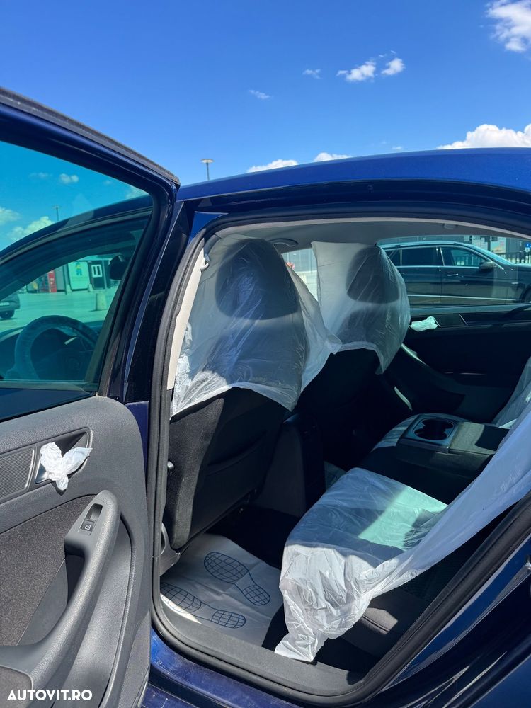 Volkswagen Jetta 1.2 TSI Comfortline - 9