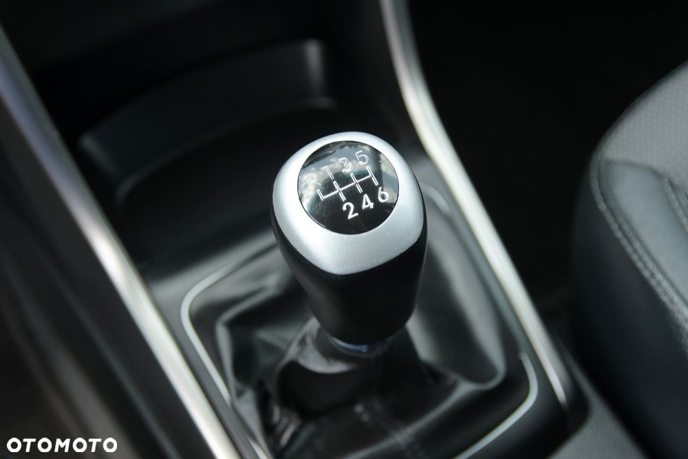 Hyundai i30 1.6 GDI Premium - 28