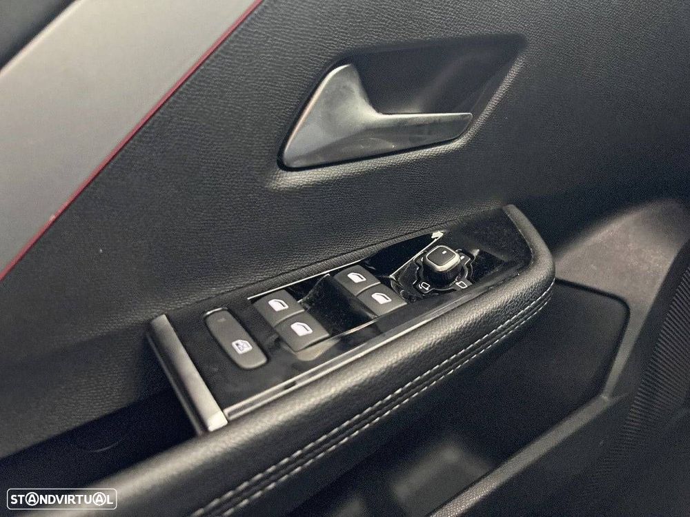 Opel Astra 1.2 T Hybrid GS eDCT - 20