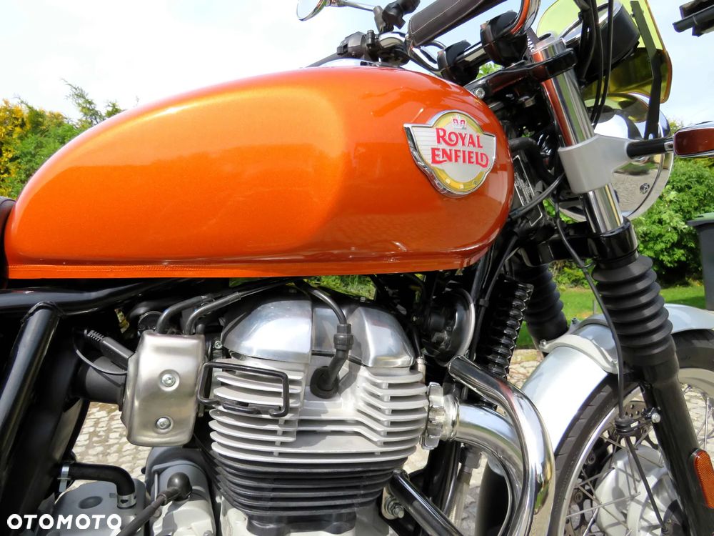Royal Enfield Interceptor - 13