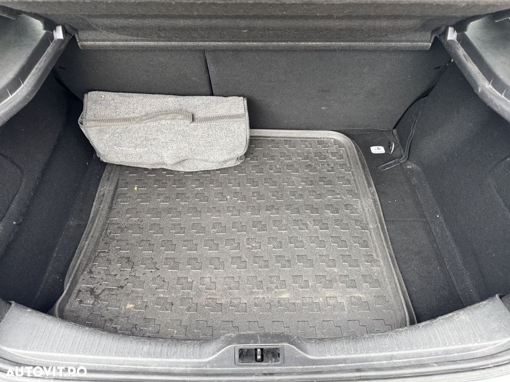 Renault Megane 1.5 dCi EDC Olympic - 22