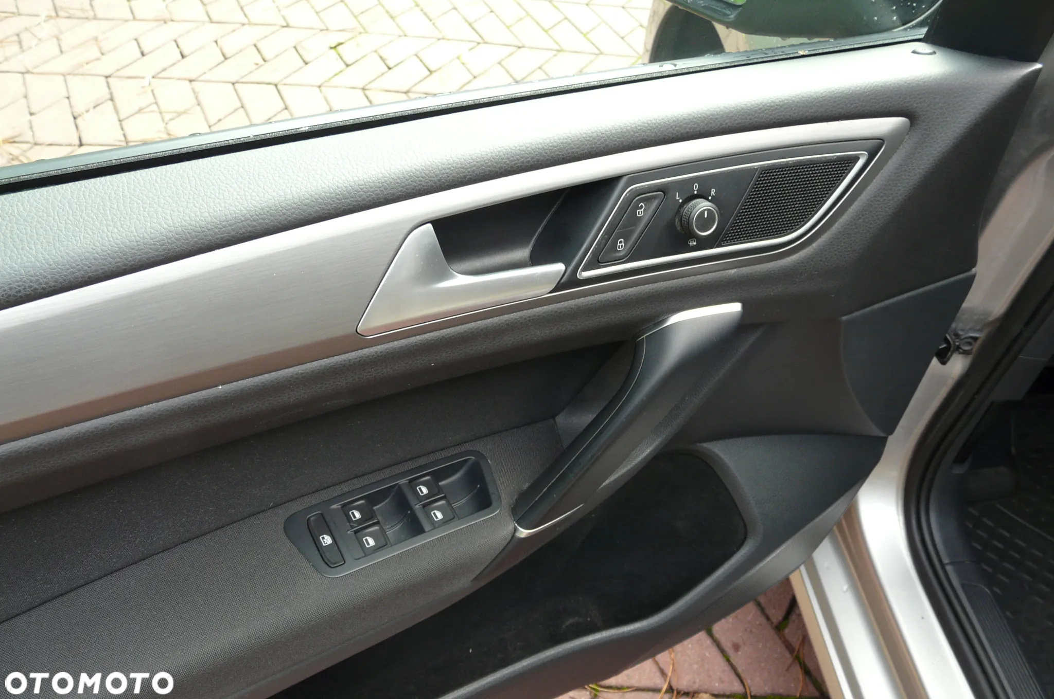 Volkswagen Golf Sportsvan 1.5 TSI ACT DSG Comfortline - 11