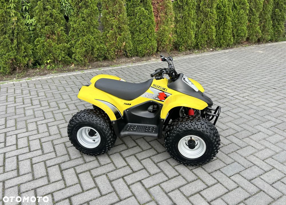 Suzuki Inny - 4