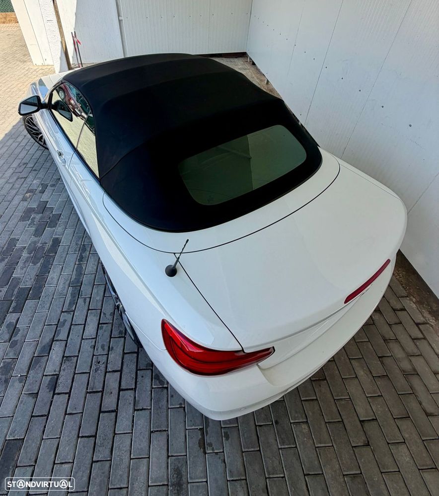 BMW 218 i Cabrio Pack M Auto - 22