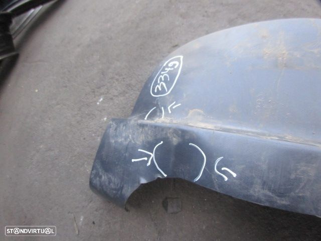 Grelha Friso 51127906813 51127906812 BMW E87 2010 118 D 0P TR GRE PC TR Danificado - 3