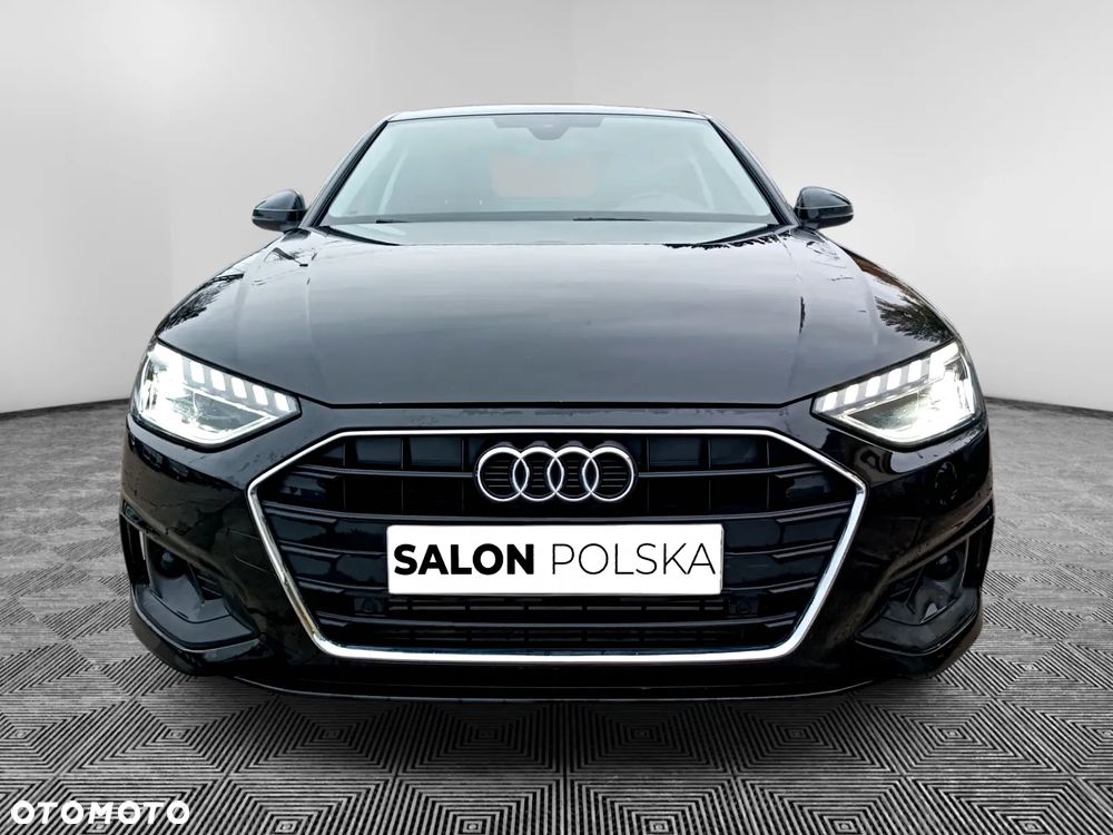 Audi A4 Limousine - 8
