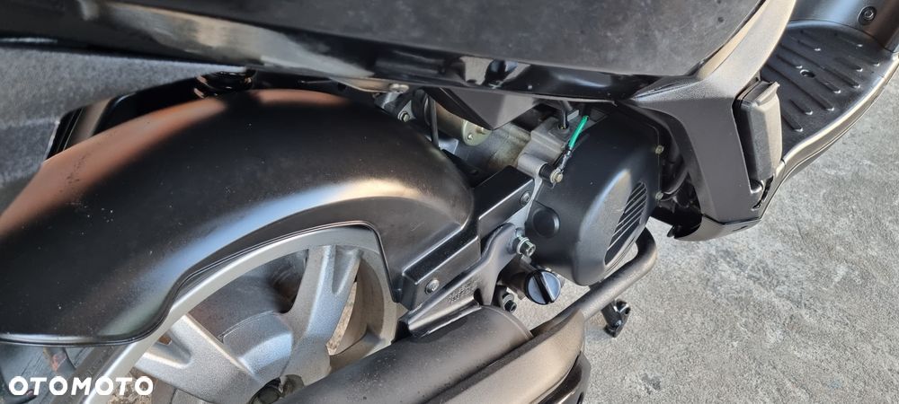 Peugeot Street Zone - 2